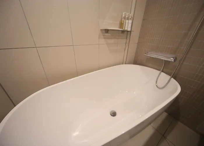 Dongnae Hound Sajik Minam Station Hotel Busan