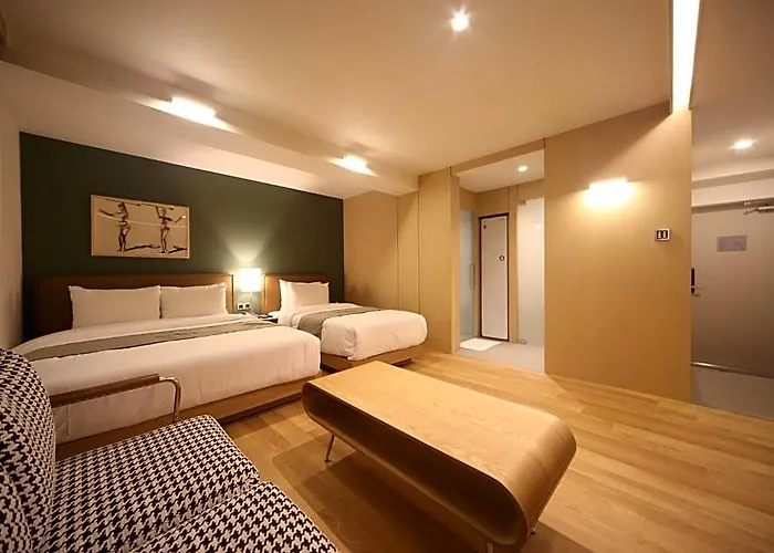 Hotel Dongnae Hound Sajik Minam Station Busan
