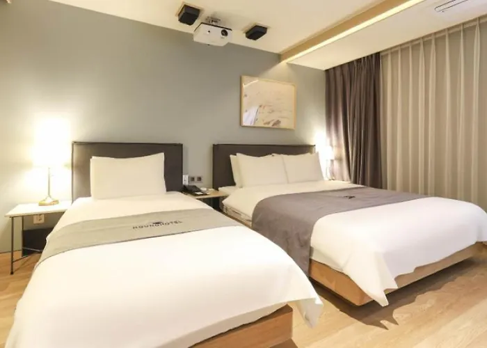 Dongnae Hound Sajik Minam Station Hotel Busan
